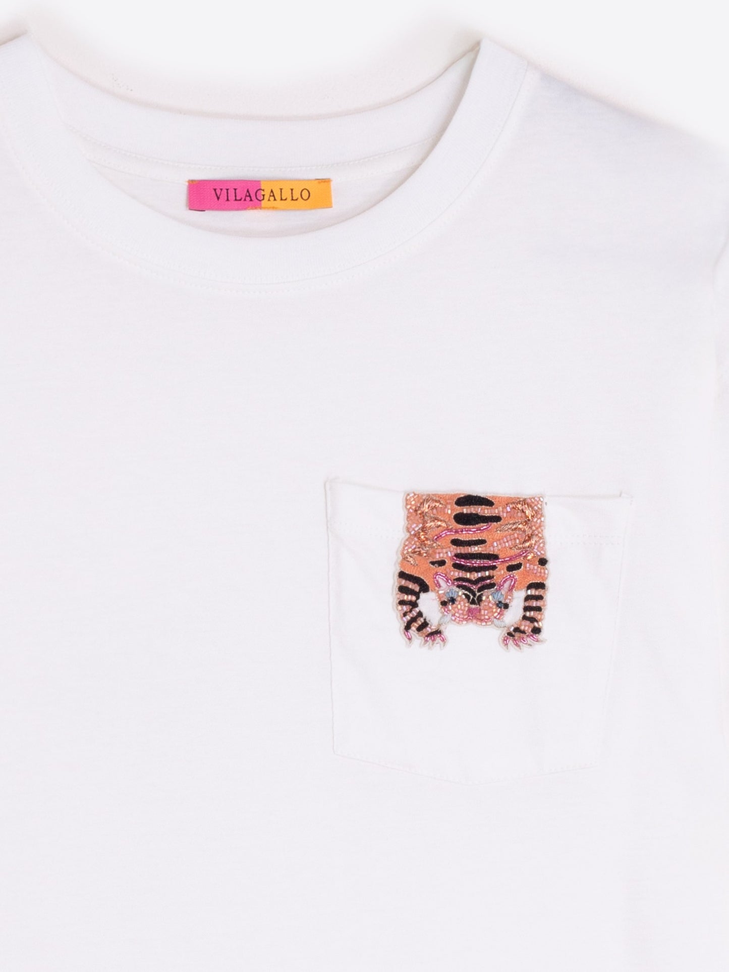 WHITE T-SHIRT WITH TIGER EMBROIDERY