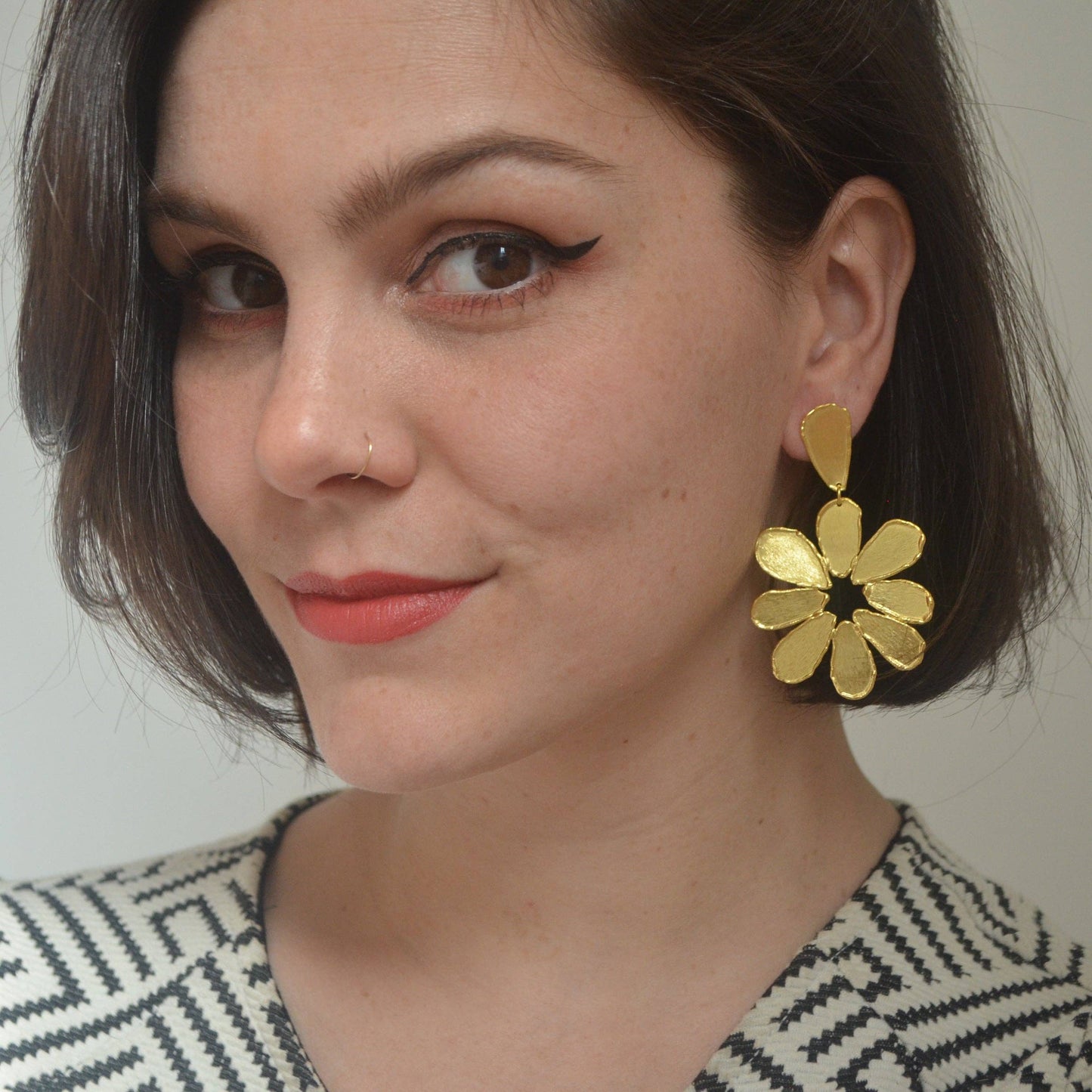 Betty Carré - DAISY EARRINGS