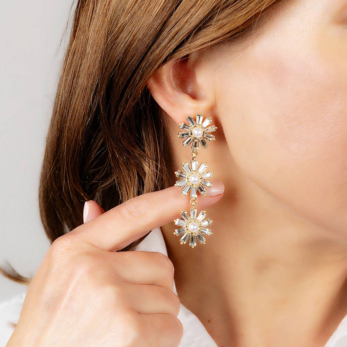 Amelia Pearl and Rhinestone Linked Drop Earrings: Clear
