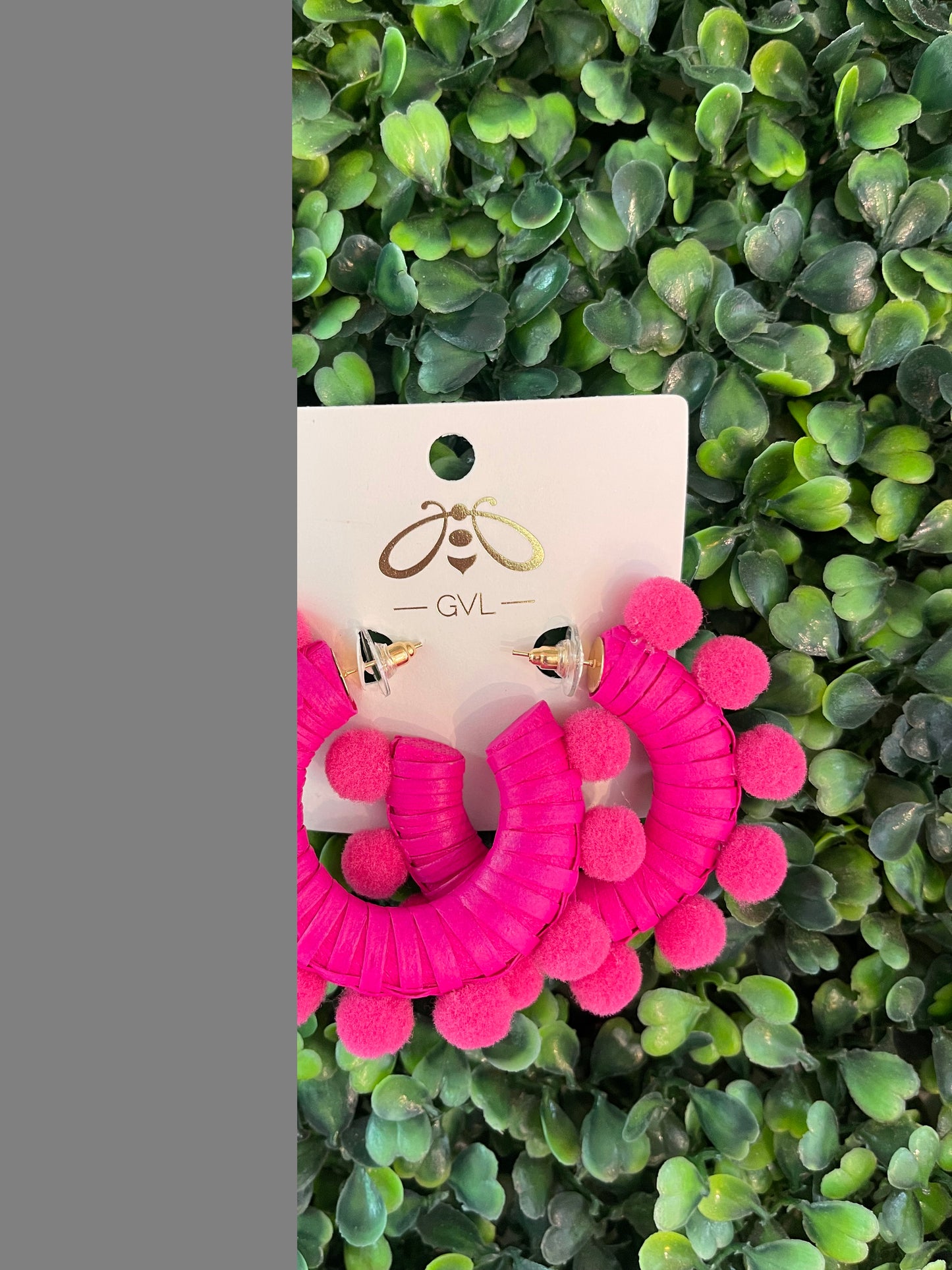 POM POM HOOPS