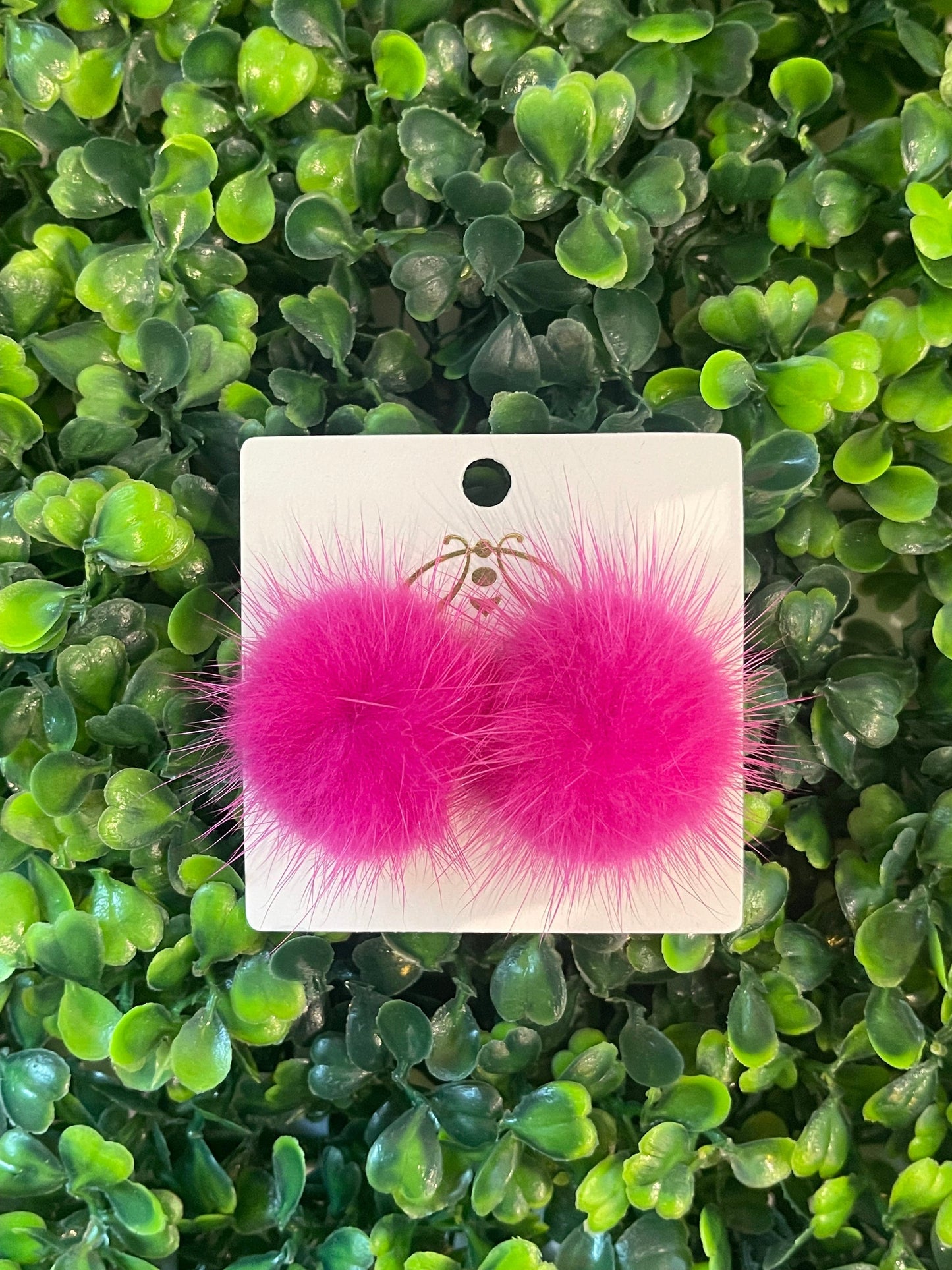 MINKY EARRINGS