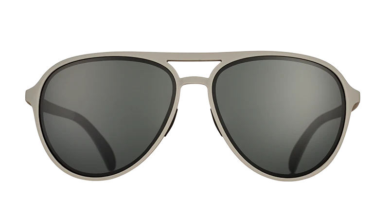 MACH G - Clubhouse Closeout