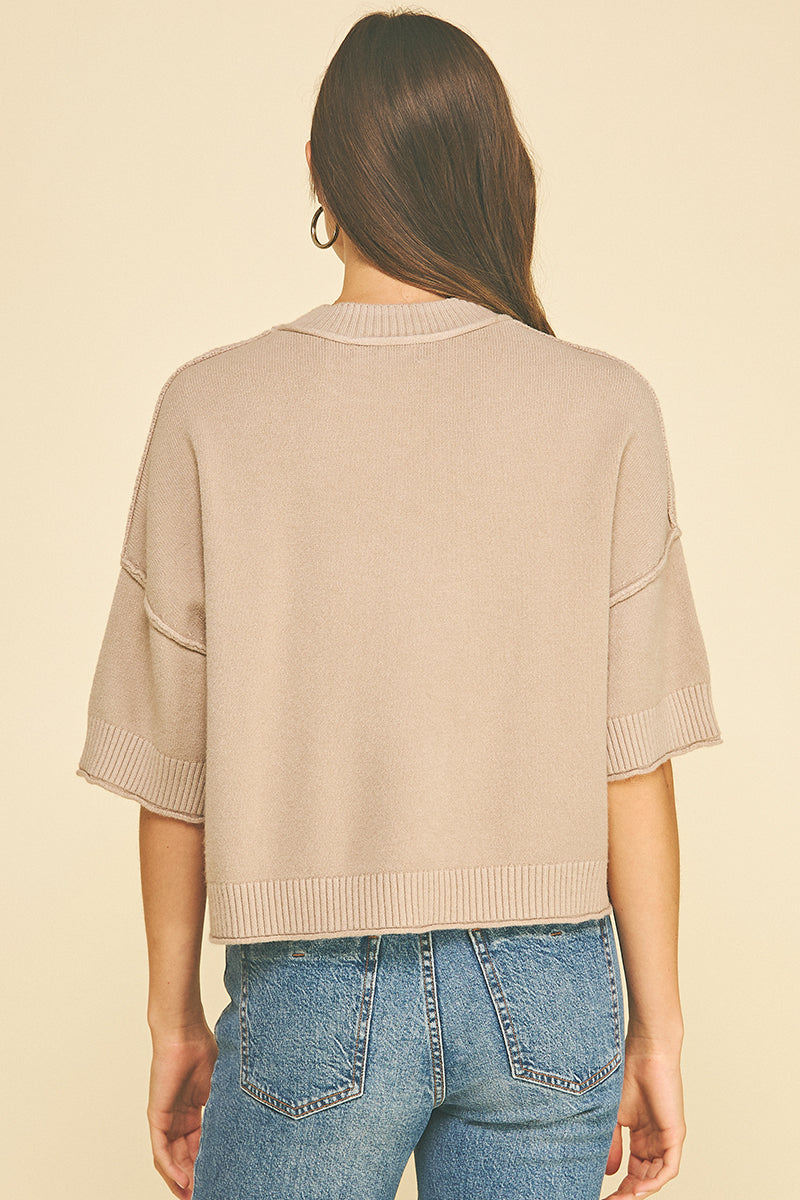 SHORT SLEEVE SWEATER TOP - WARM TAUPE