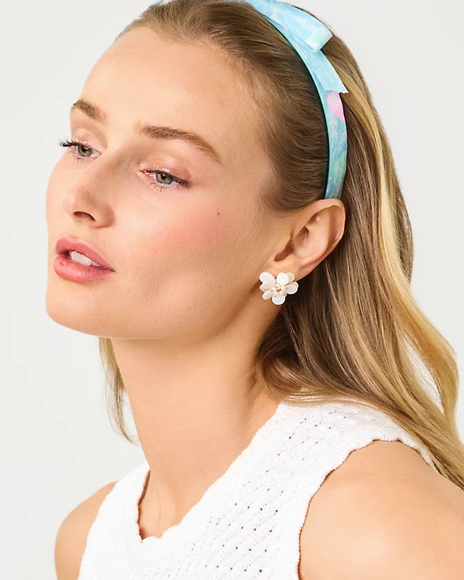BURST OF JOY EARRINGS-RESORT WHITE
