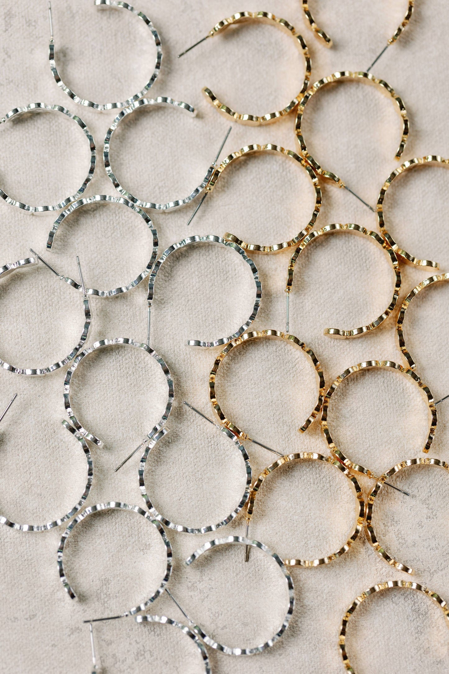 St Armands Designs of Sarasota - 1 Inch Hammered Gold Scalloped Hoop Earrings