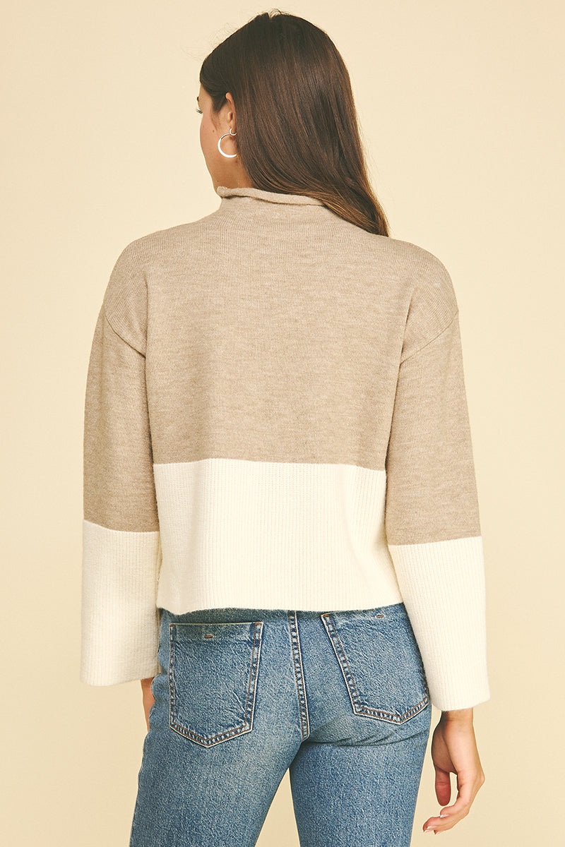 COLORBLOCK MOCK NECK SWEATER - TAUPE / IVORY