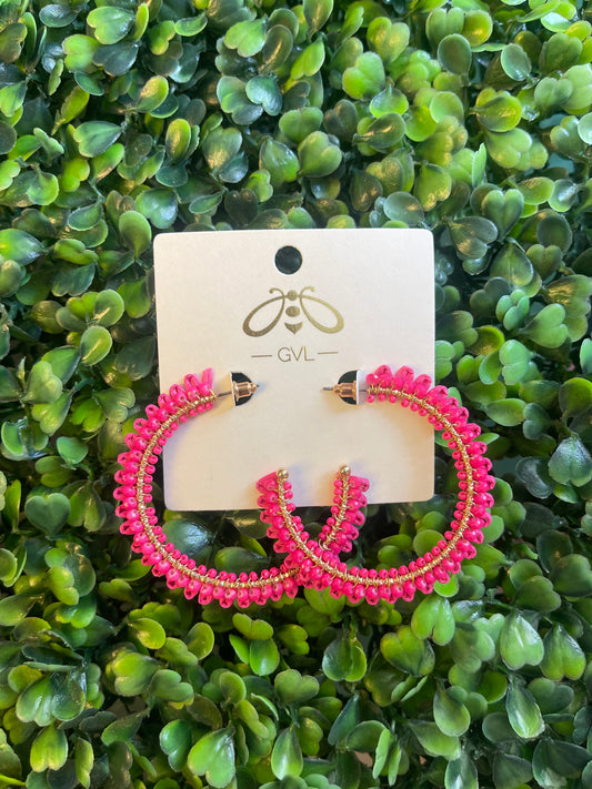 FUCHSIA BEADED HOOPS