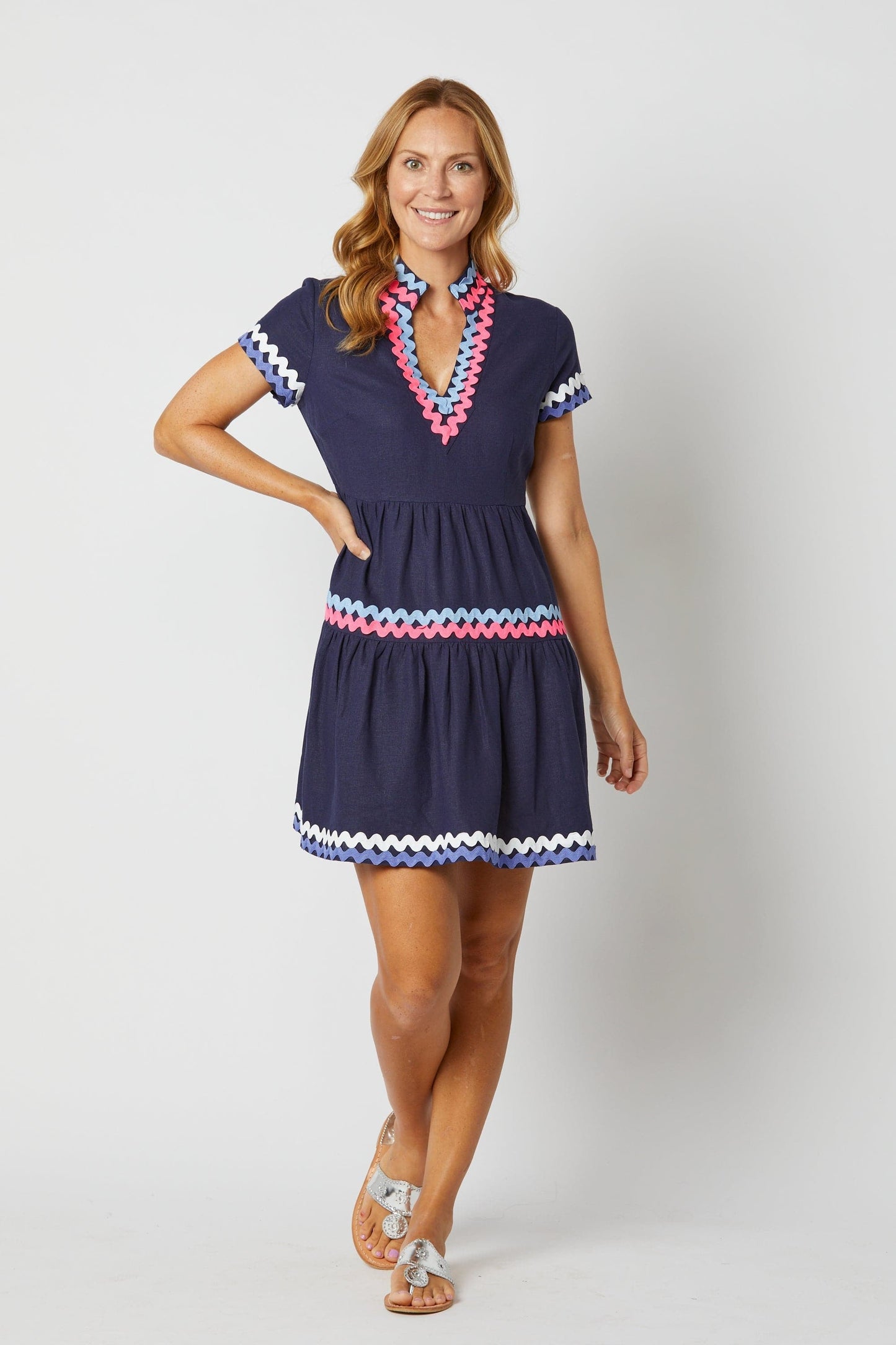 NAVY SHORT SLEEVE FIT AND FLARE DRESS
